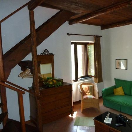 Agriturismo La Vecchia Quercia San Cipriano Picentino Bagian luar foto