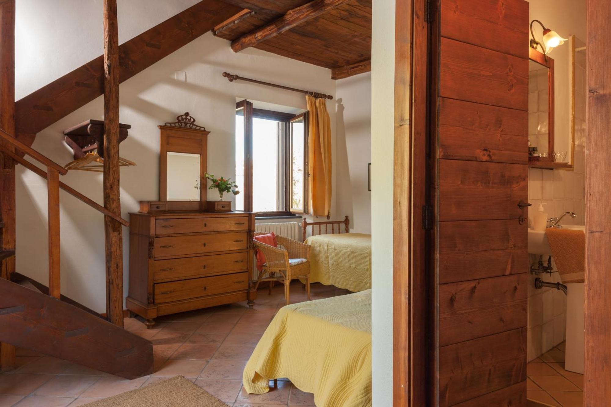 Agriturismo La Vecchia Quercia San Cipriano Picentino Bagian luar foto
