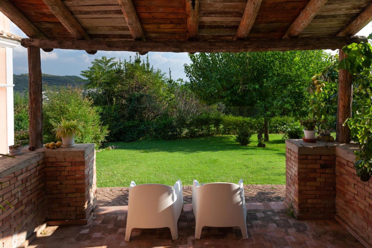 Agriturismo La Vecchia Quercia San Cipriano Picentino Bagian luar foto
