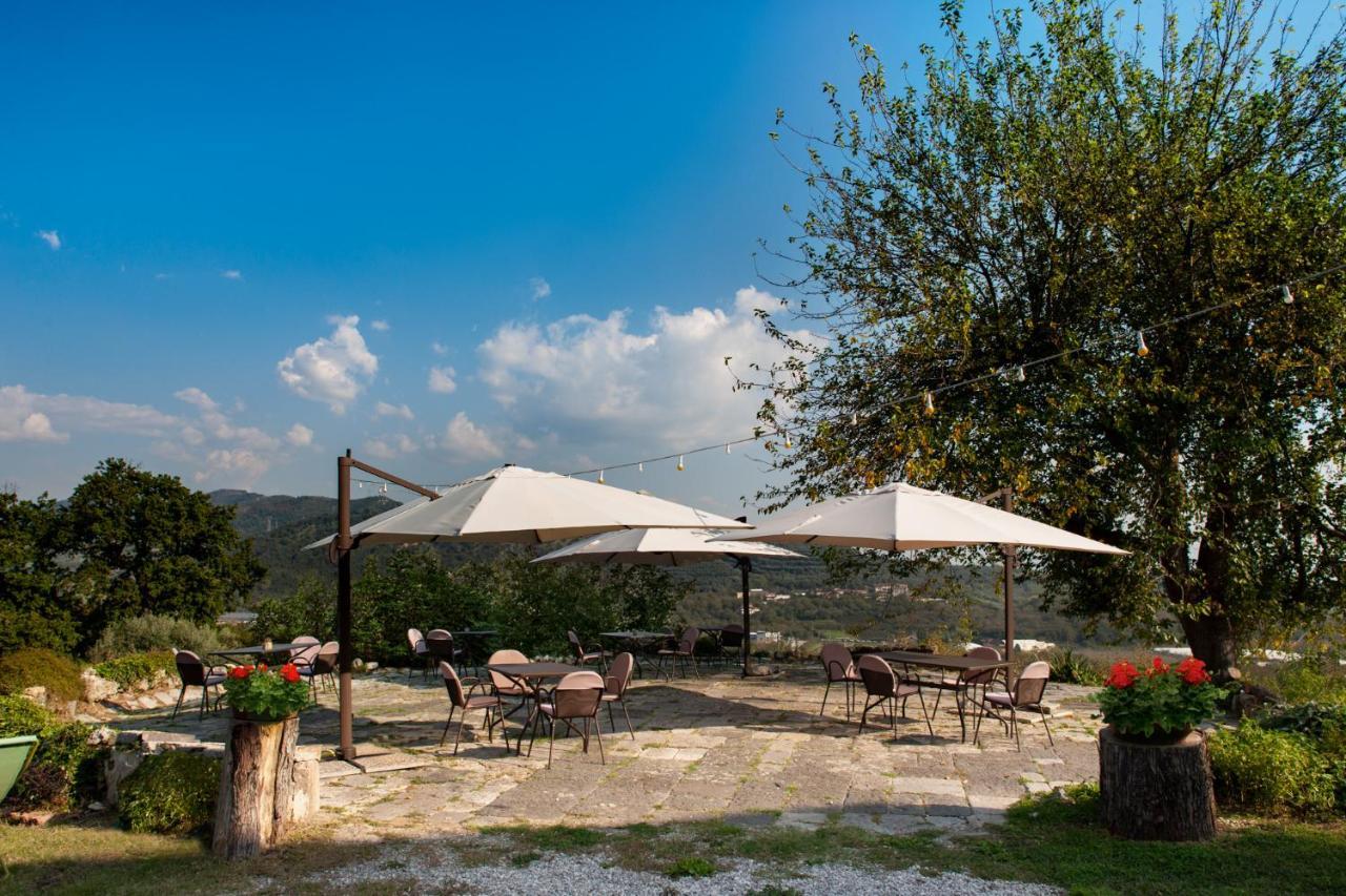 Agriturismo La Vecchia Quercia San Cipriano Picentino Bagian luar foto